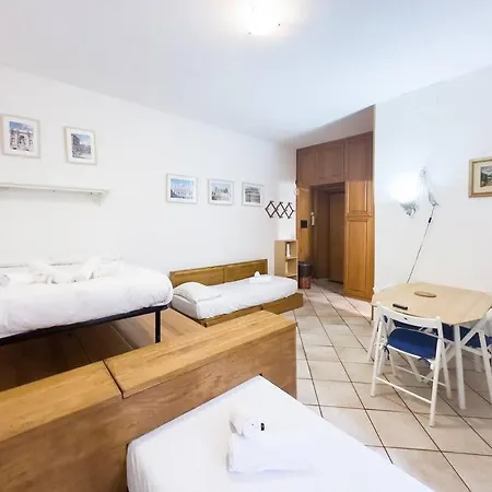 Studio, Metro+train To Fco