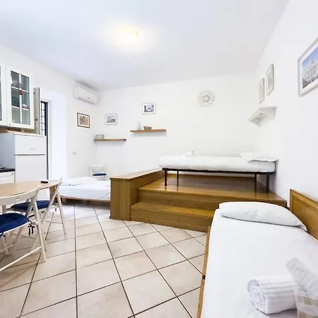 Studio, Metro+train To Fco Appartement *